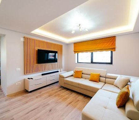 Rainforest Apartament Ghimbav Exteriér fotografie